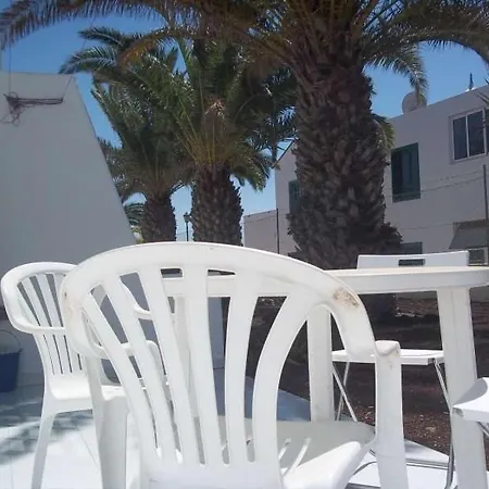 Puerto Del Carmen Sleeps 4 Pool Wifi Appartement *